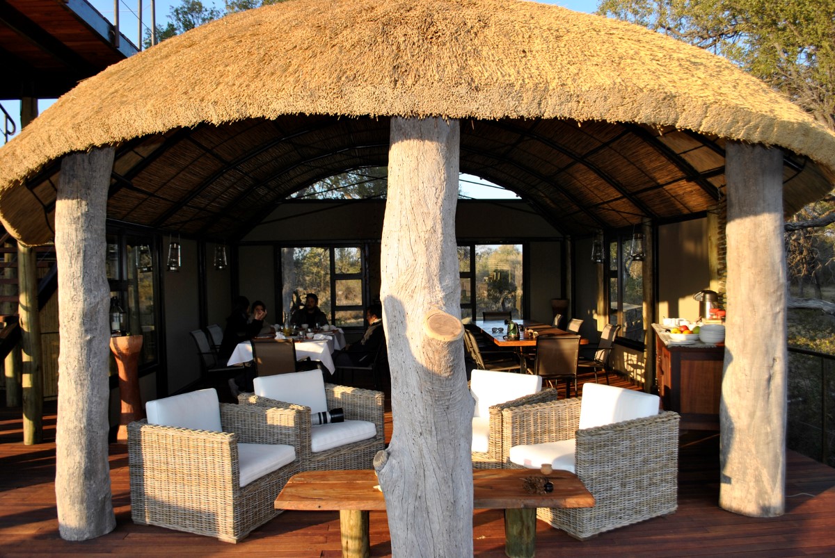 Nkasa Lupala Tented Lodge Lounge